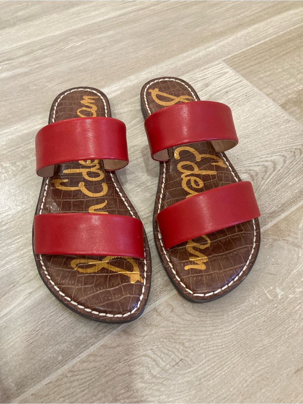 Red Double-Band Slide Sandals - Women's Casual Slides
